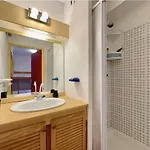 Apartament Appt 2 Pieces 5 Couchages Cap D'agde Ct045-0181 Agde